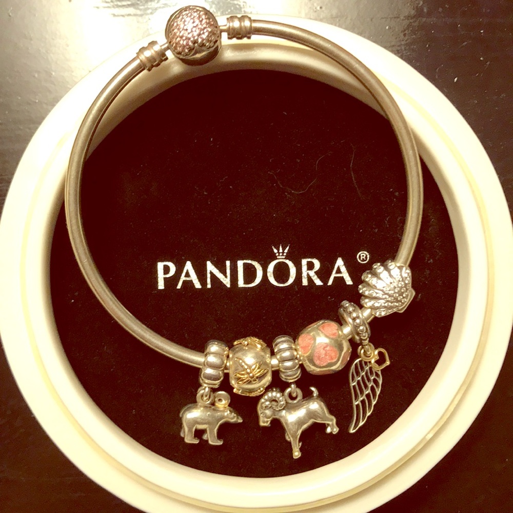 Pandora Retired Polar Bear Charm